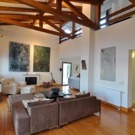 Plakero Estate